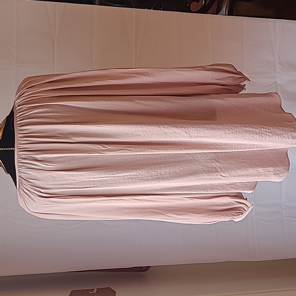 Jennifer Lopez, X small, dusty pink, long sleeve tunic peasant blouse. - Picture 4 of 8